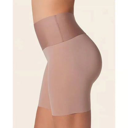 Stay-In-Place Seamless Shaper Short
